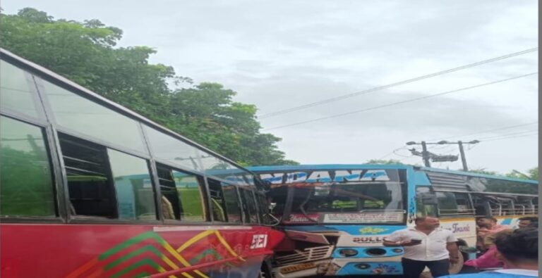 suratkal_bus_acc